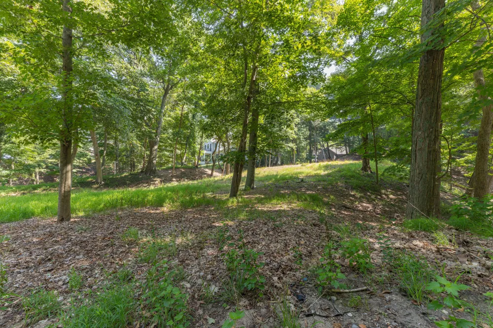 345 Dunegrass Ridge #14 Saugatuck, MI 49453