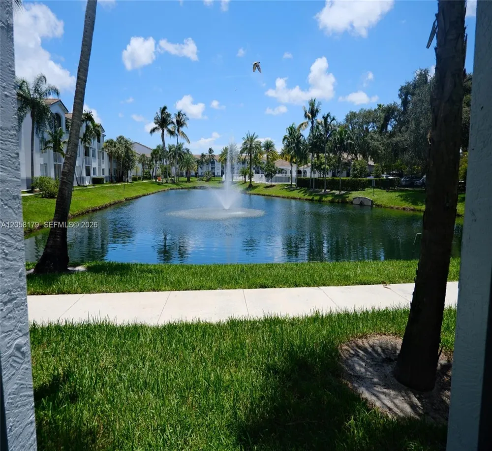 2600 S University Dr #110 Davie, FL 33328