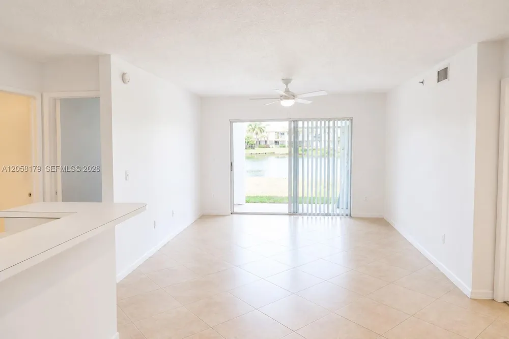 2600 S University Dr #110 Davie, FL 33328