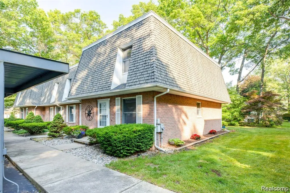 3969 Butternut Court #4 Port Huron City, MI 48060