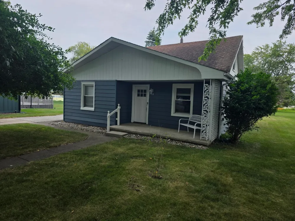 118 Davis Street St Louis City, MI 48880