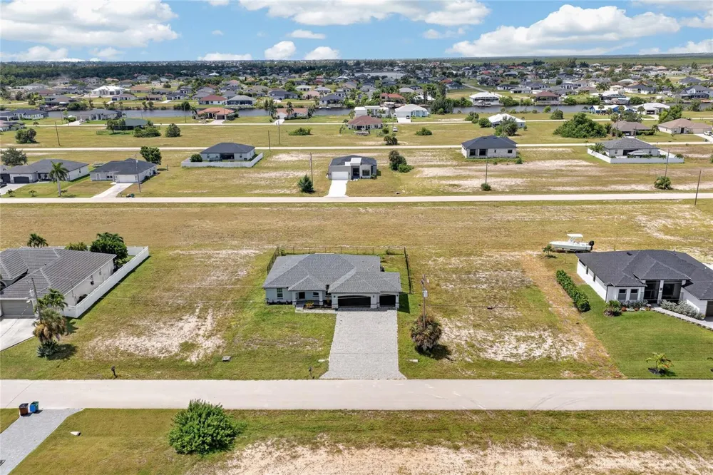 4238 NW 34TH LANE Cape Coral, FL 33993