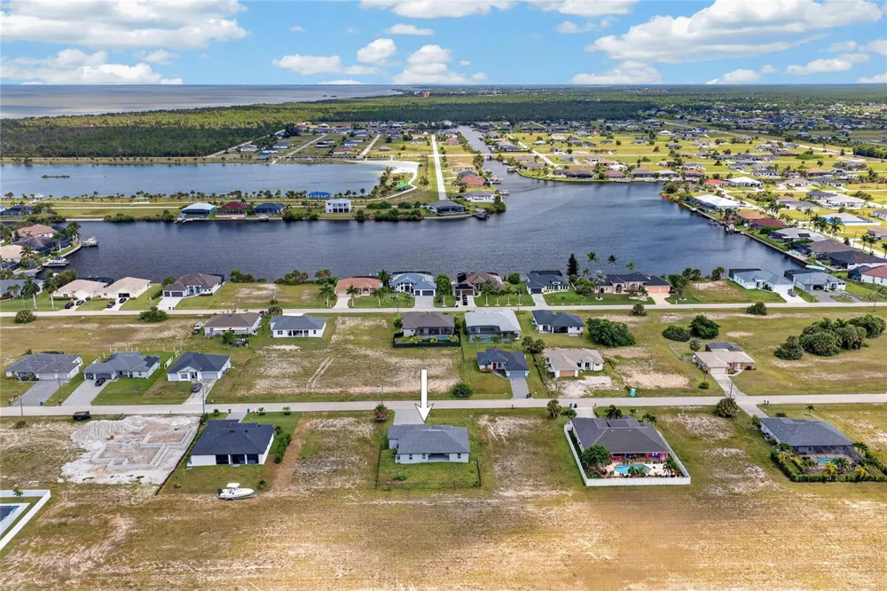 4238 NW 34TH LANE Cape Coral, FL 33993