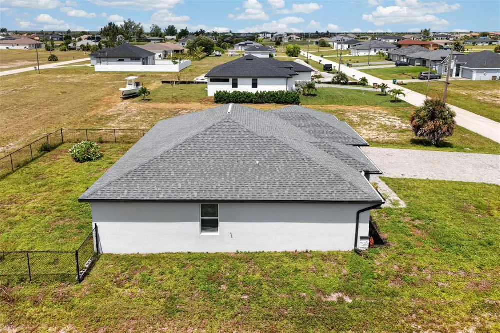 4238 NW 34TH LANE Cape Coral, FL 33993