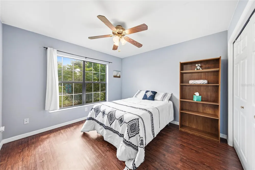 5207 10TH STREET Zephyrhills, FL 33542
