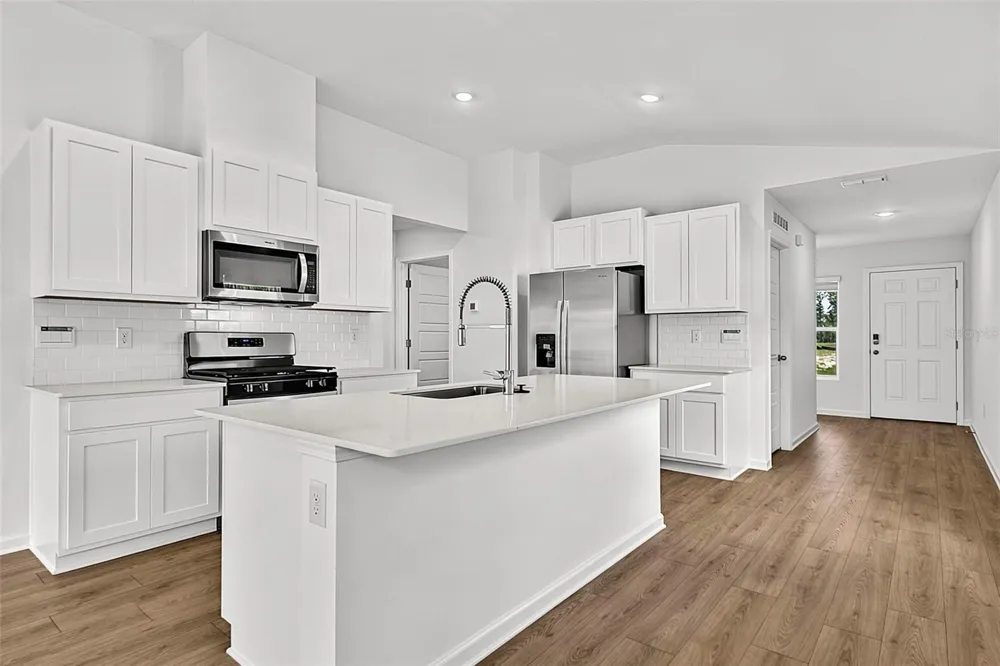 863 GRAND RESERVE DRIVE Bunnell, FL 32110