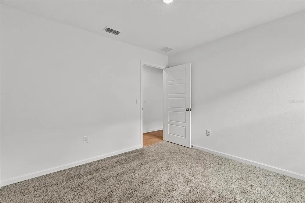 863 GRAND RESERVE DRIVE Bunnell, FL 32110