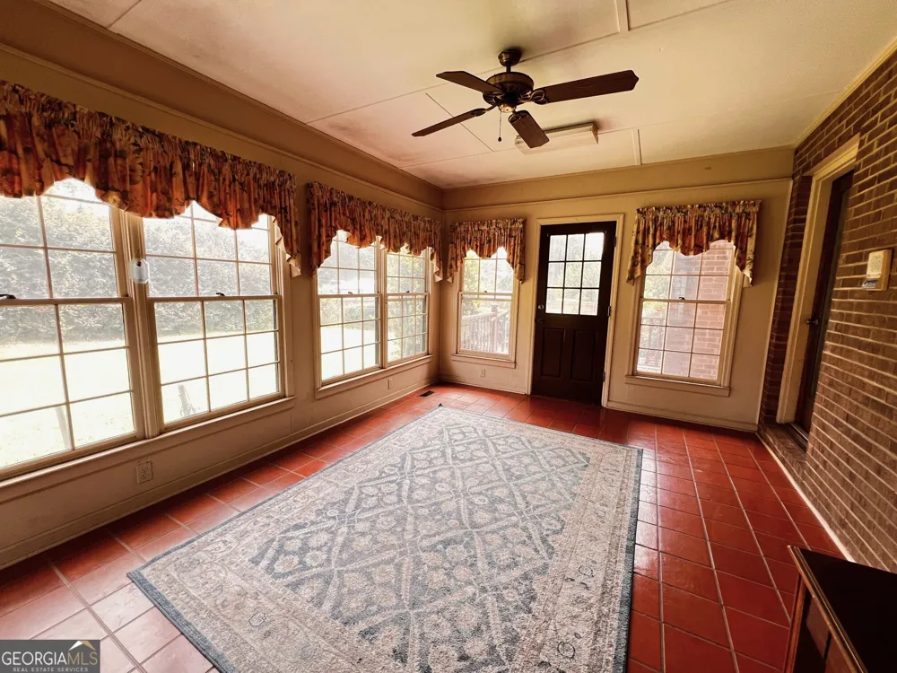 105 Olympia DR Thomaston, GA 30286