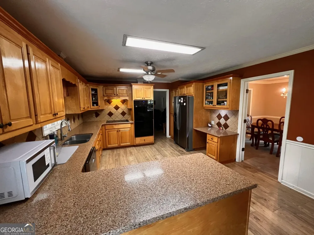 105 Olympia DR Thomaston, GA 30286