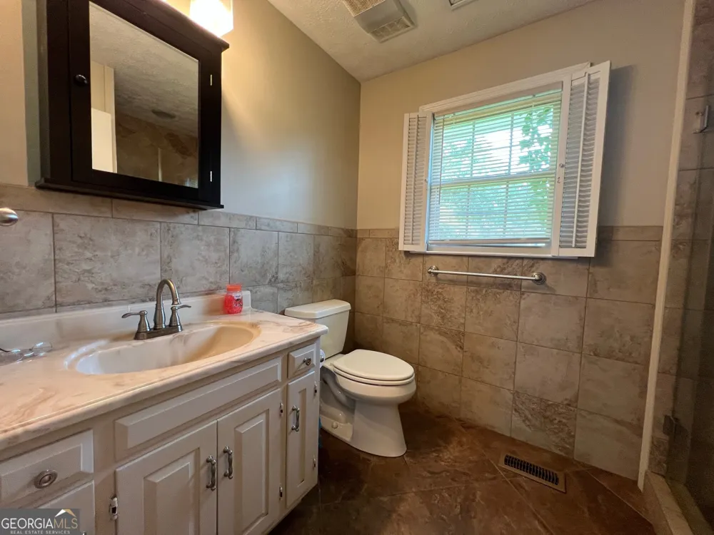 105 Olympia DR Thomaston, GA 30286