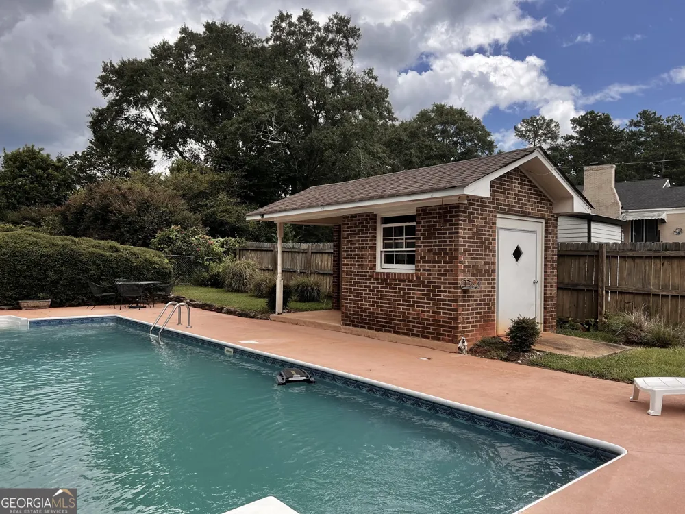 105 Olympia DR Thomaston, GA 30286