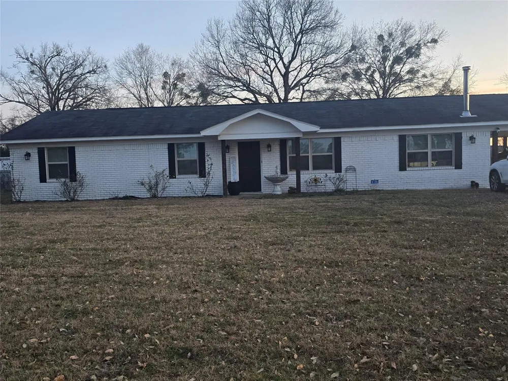 20086 County Road 299 Arp, TX 75750