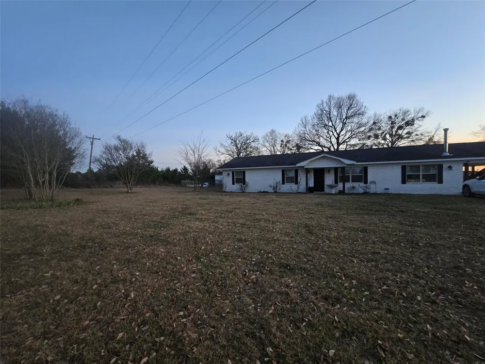 20086 County Road 299 Arp, TX 75750
