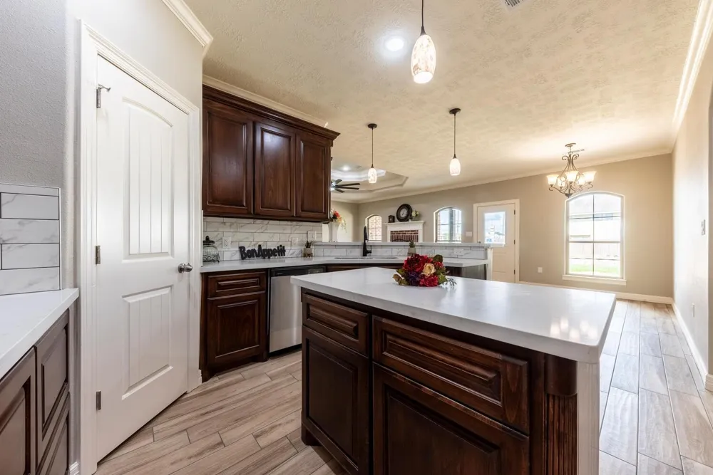 8390 Westgate Beaumont, TX 77706