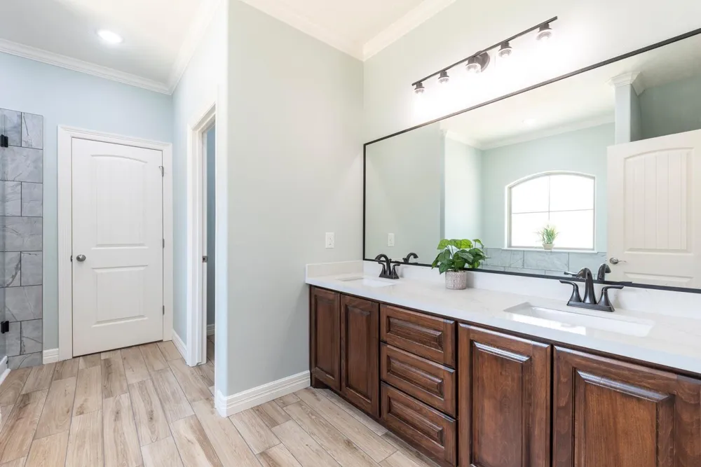 8390 Westgate Beaumont, TX 77706