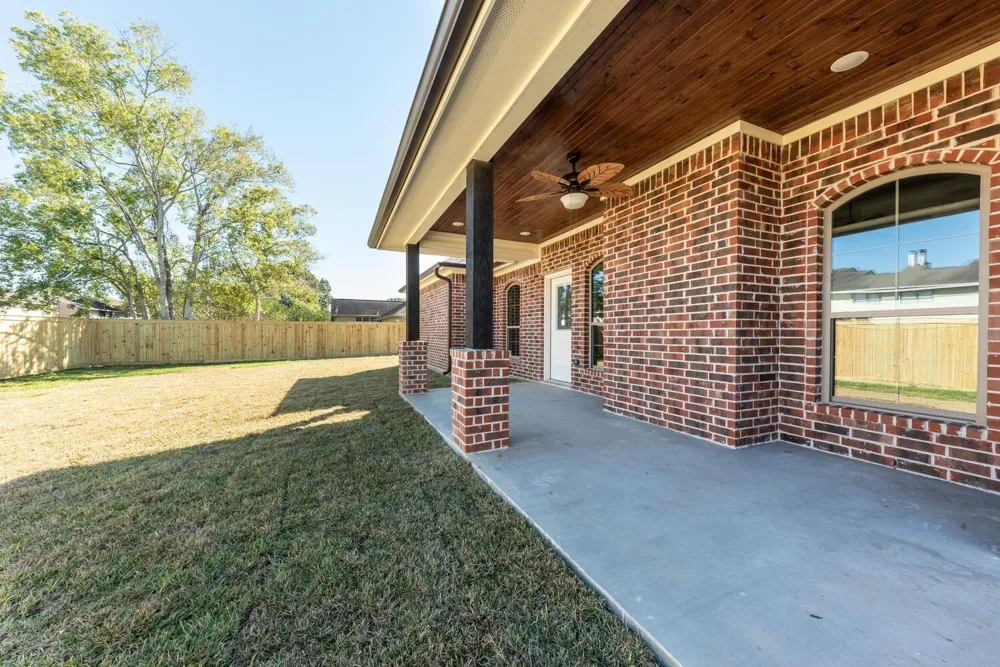 8390 Westgate Beaumont, TX 77706