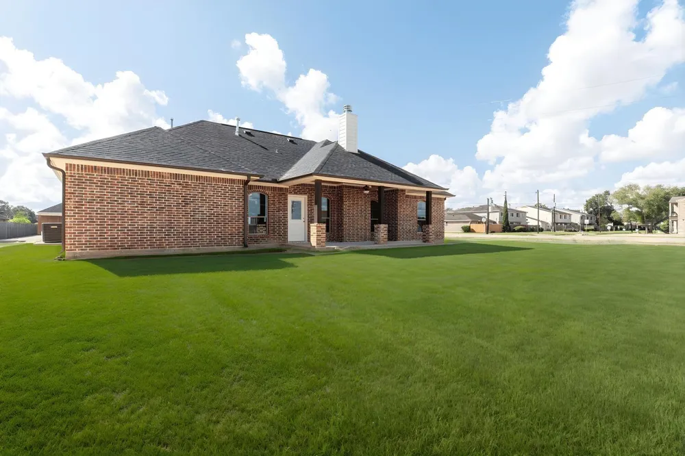 8390 Westgate Beaumont, TX 77706