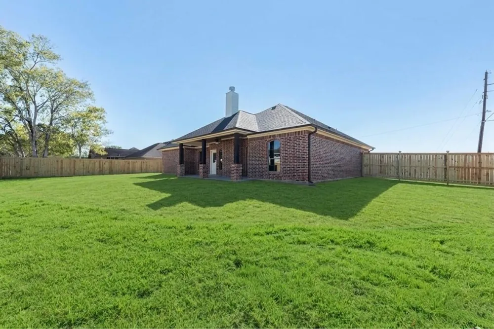 8390 Westgate Beaumont, TX 77706