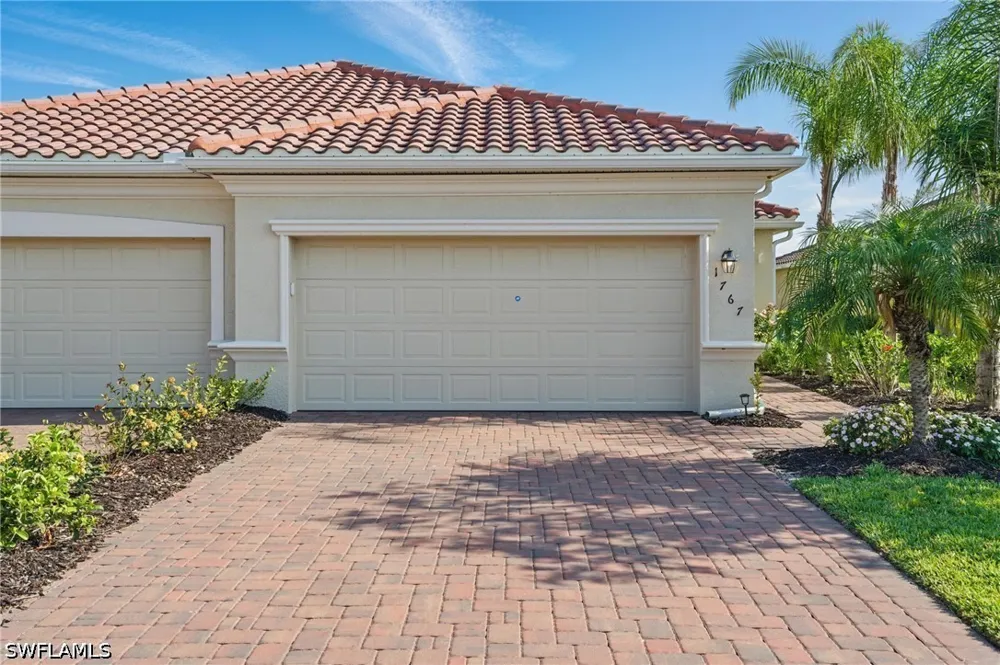 Alameda Drive Naples, FL 34120