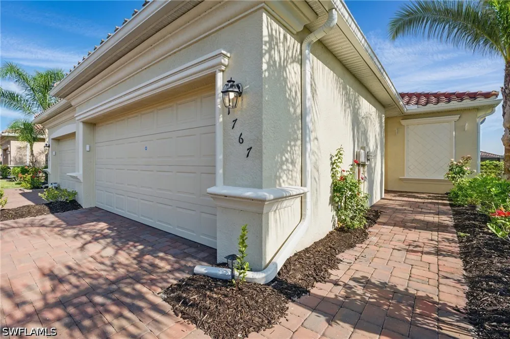 Alameda Drive Naples, FL 34120