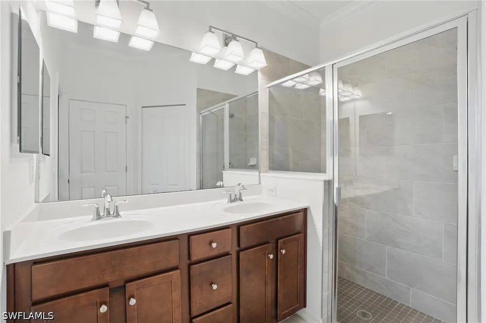 Alameda Drive Naples, FL 34120