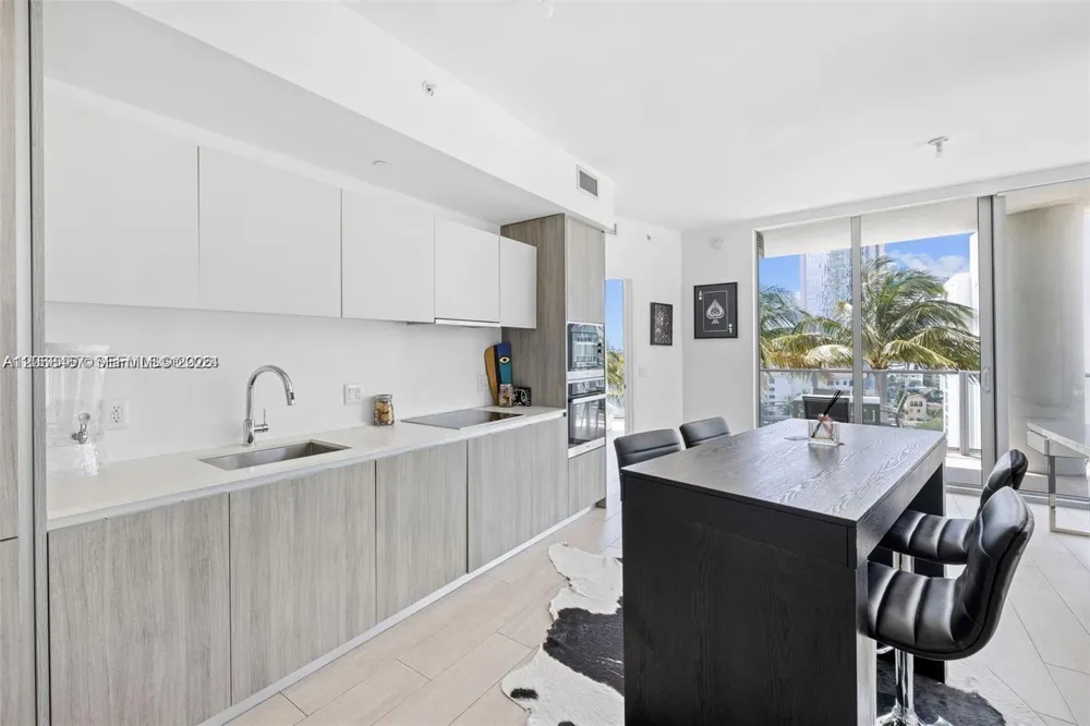 2900 NE 7th Ave #809 Miami, FL 33137