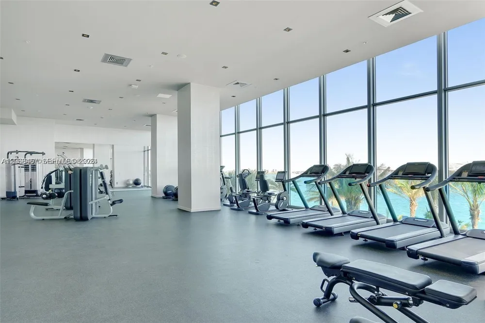 2900 NE 7th Ave #809 Miami, FL 33137