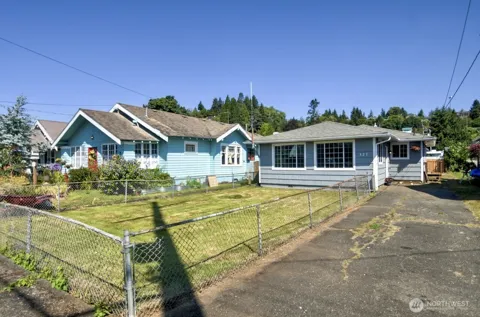 327 Eklund Avenue