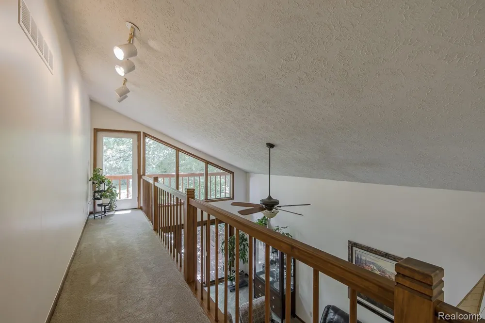 7880 Deerhill Drive Independence Charter Township, MI 48346