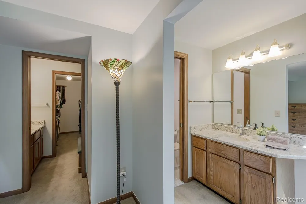 7880 Deerhill Drive Independence Charter Township, MI 48346