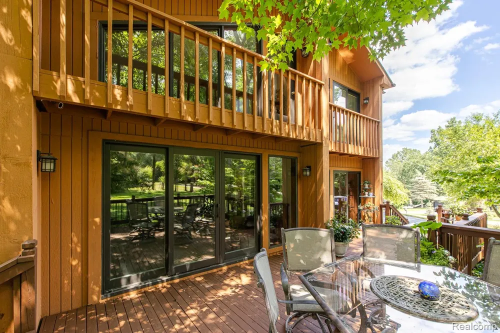 7880 Deerhill Drive Independence Charter Township, MI 48346