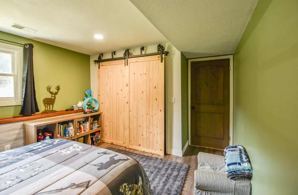 536 Schaeffer Drive Coldwater City, MI 49036