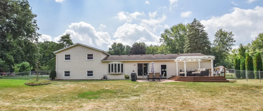 536 Schaeffer Drive Coldwater City, MI 49036