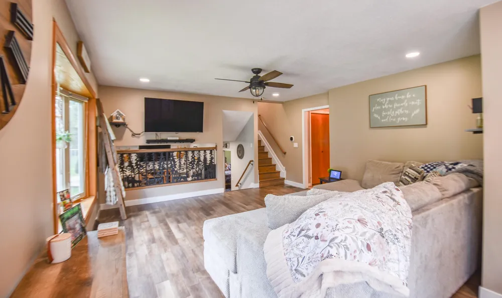 536 Schaeffer Drive Coldwater City, MI 49036