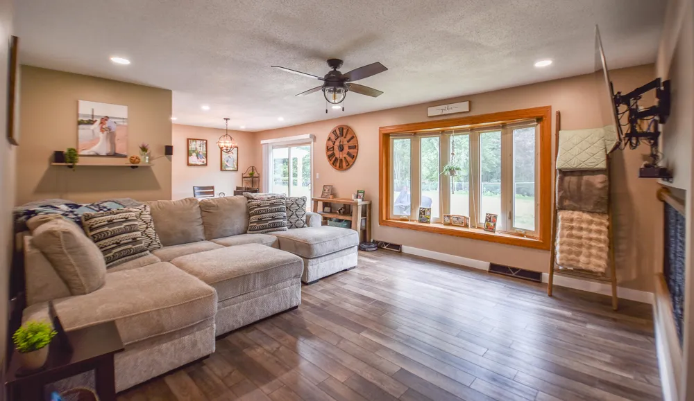 536 Schaeffer Drive Coldwater City, MI 49036
