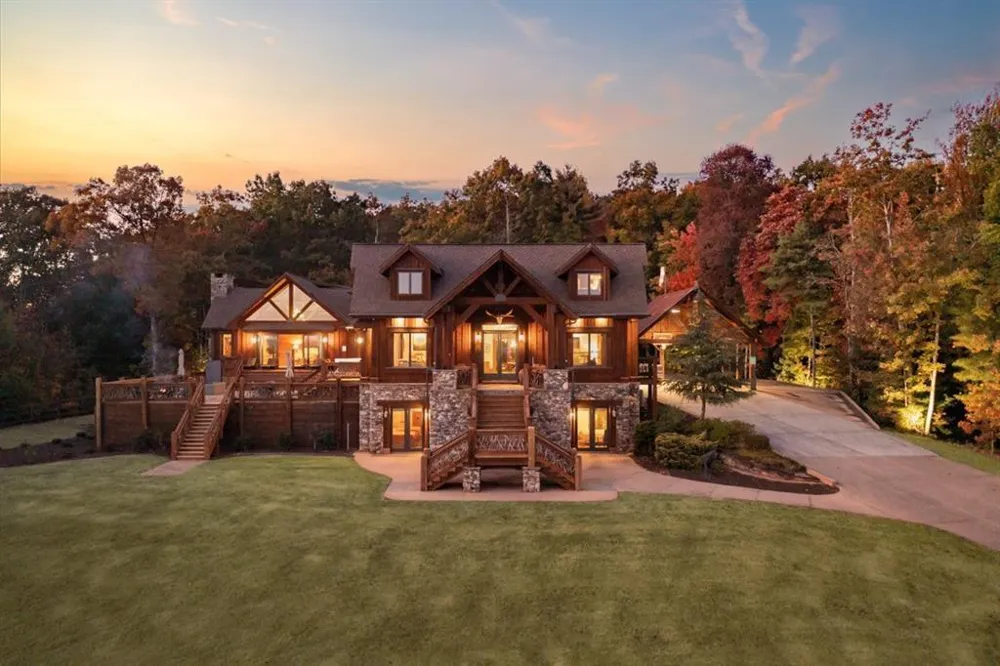 3049 Tray Mountain Road Sautee Nacoochee, GA 30157