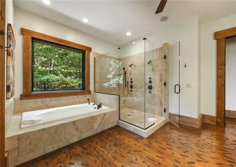 3049 Tray Mountain Road Sautee Nacoochee, GA 30157