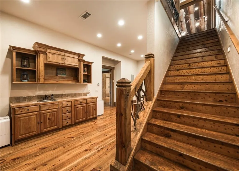 3049 Tray Mountain Road Sautee Nacoochee, GA 30157