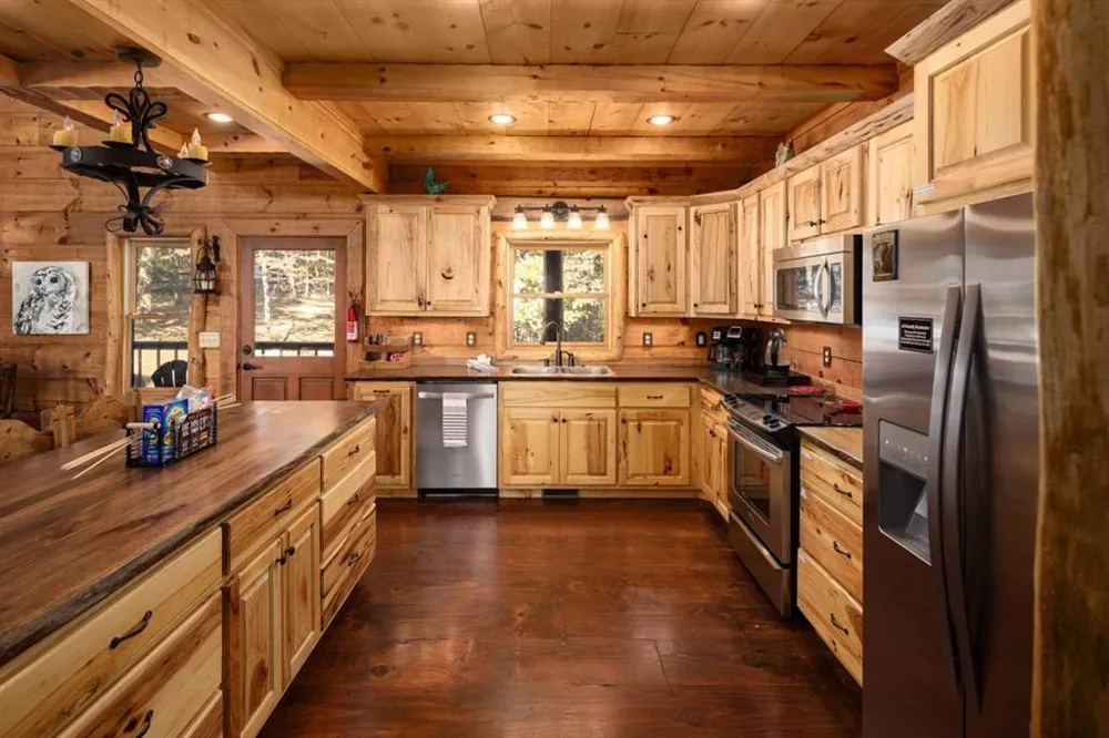3049 Tray Mountain Road Sautee Nacoochee, GA 30157