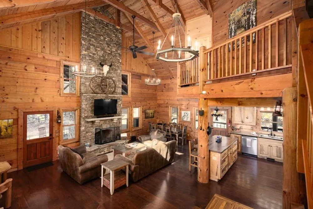 3049 Tray Mountain Road Sautee Nacoochee, GA 30157