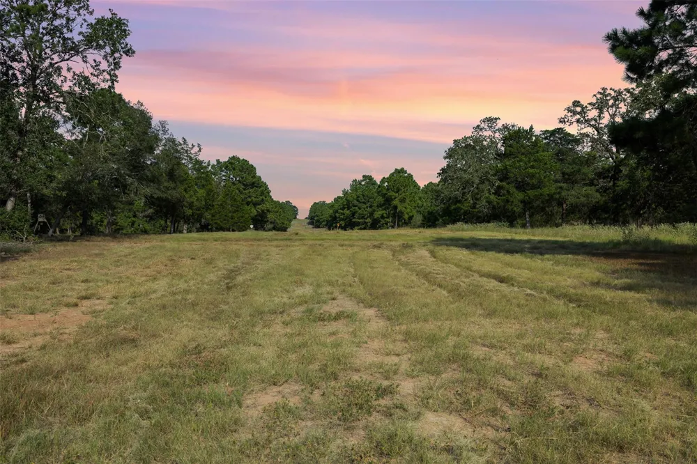 526 Piney Creek Road La Grange, TX 78945