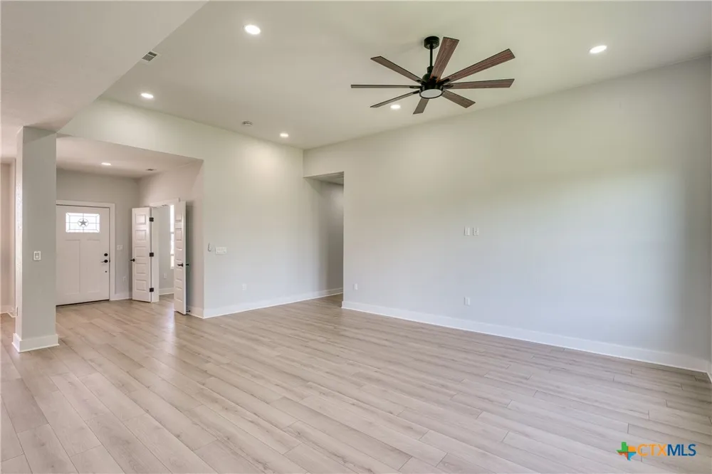 101 Olympia Hills Court Kingsland, TX 78639