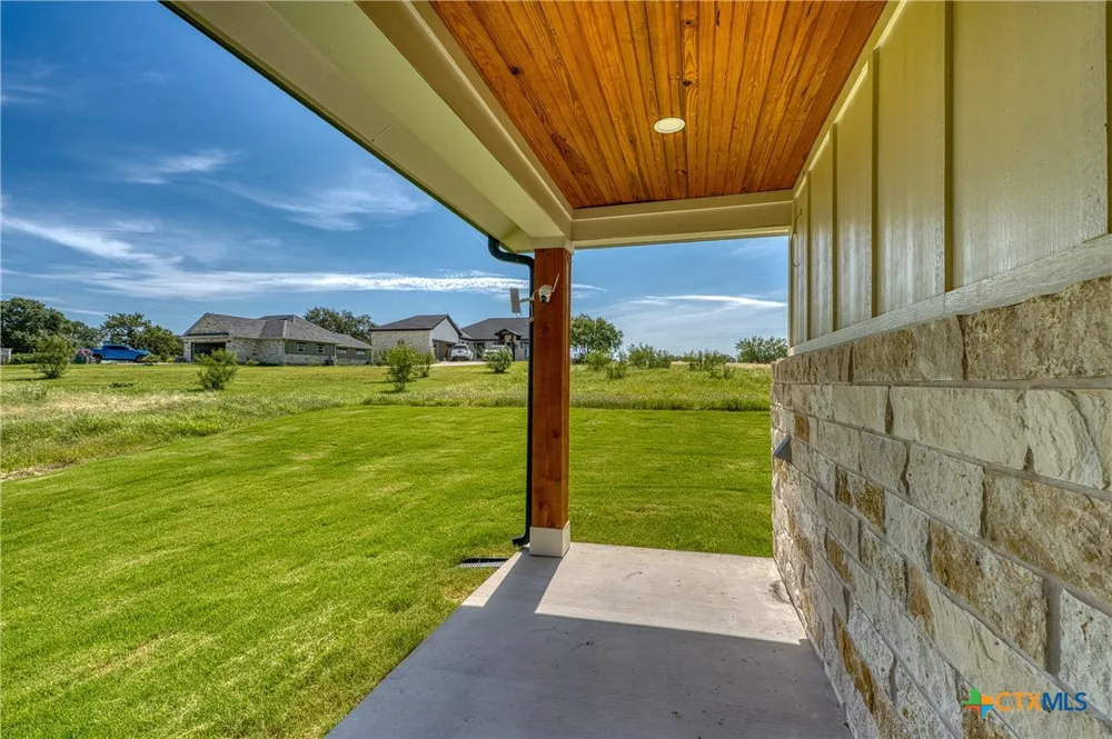 101 Olympia Hills Court Kingsland, TX 78639