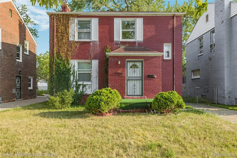 15470 Mapleridge Street Detroit City, MI 48205
