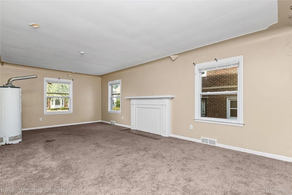15470 Mapleridge Street Detroit City, MI 48205