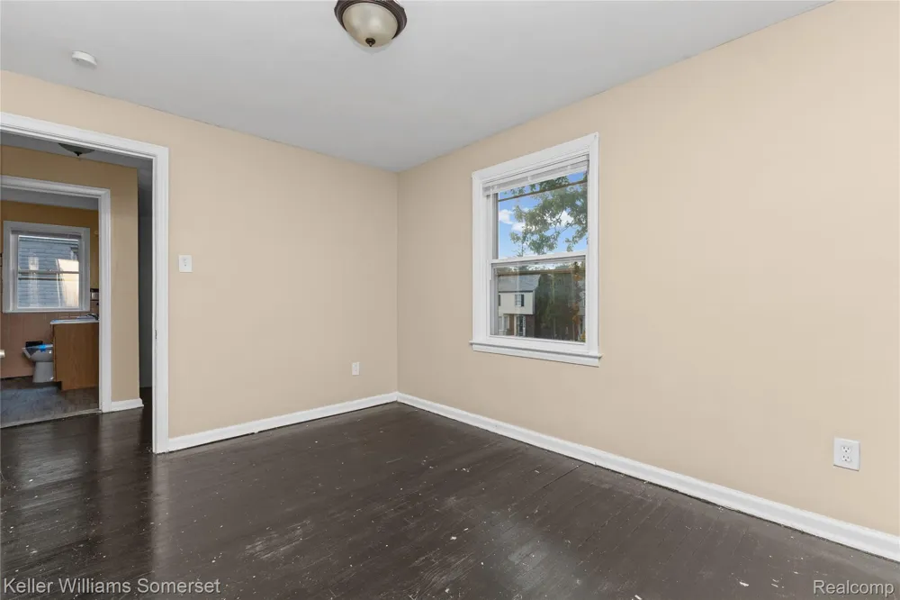 15470 Mapleridge Street Detroit City, MI 48205