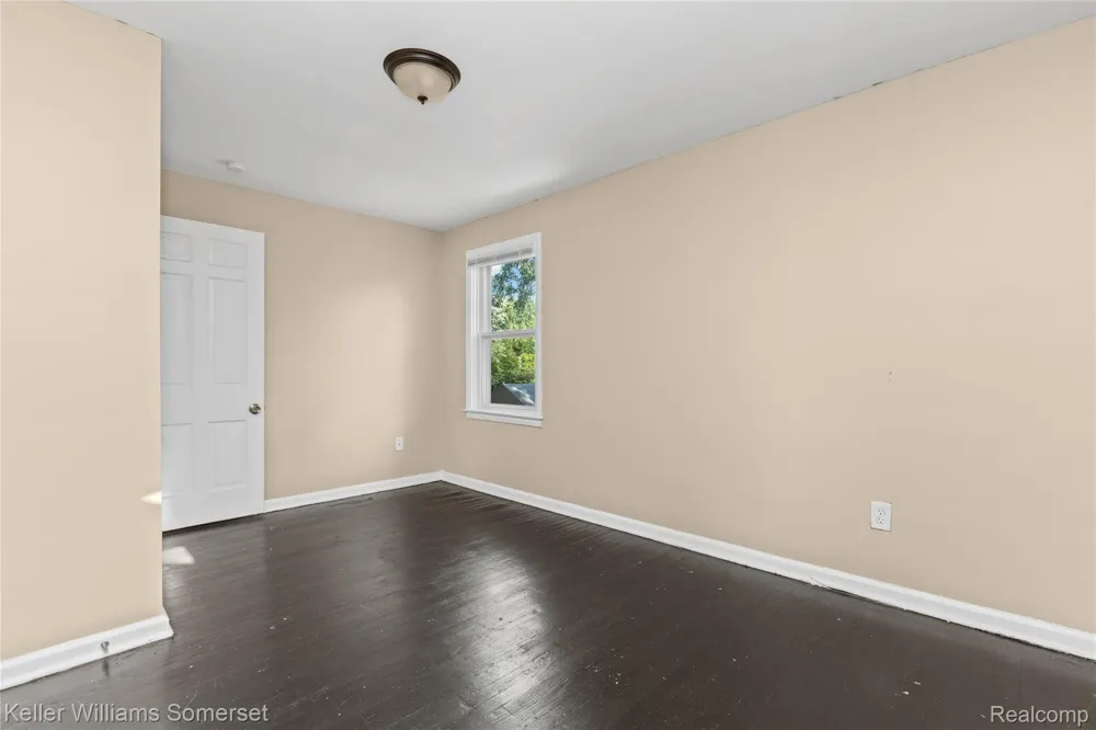 15470 Mapleridge Street Detroit City, MI 48205