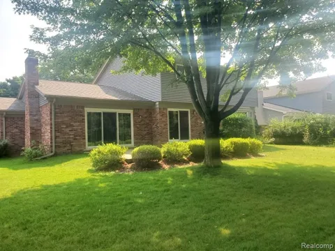 5057 Prentis Drive