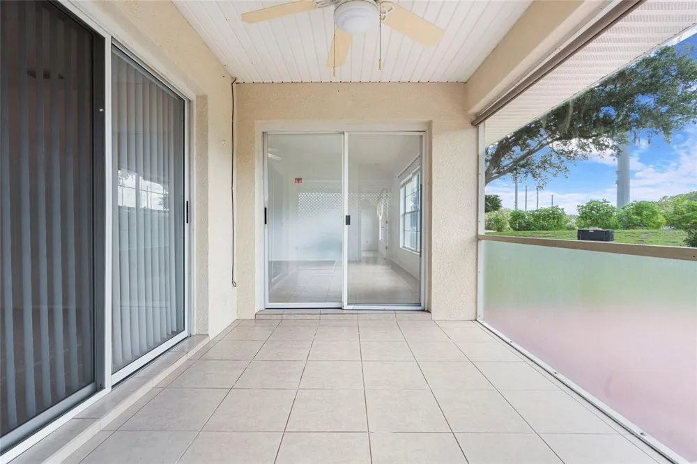 6412 LAURELWOOD DRIVE Zephyrhills, FL 33542