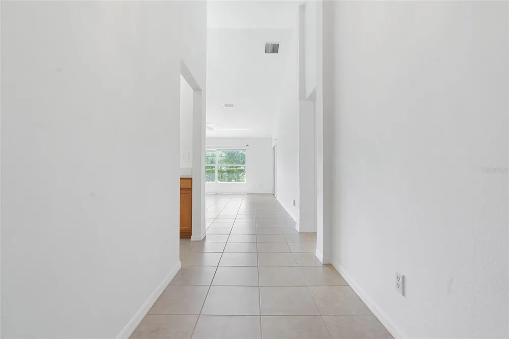 6412 LAURELWOOD DRIVE Zephyrhills, FL 33542